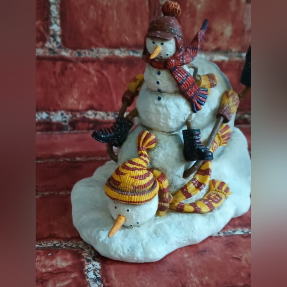 𝐖𝐢𝐭 & 𝐖𝐡𝐢𝐦𝐬𝐲 𝐒𝐧𝐨𝐰𝐦𝐚𝐧 𝐂𝐞𝐫𝐚𝐦𝐢𝐜 𝐑𝐀𝐑𝐄 𝐅𝐢𝐠𝐮𝐫𝐢𝐧𝐞 - Picture 4 of 13